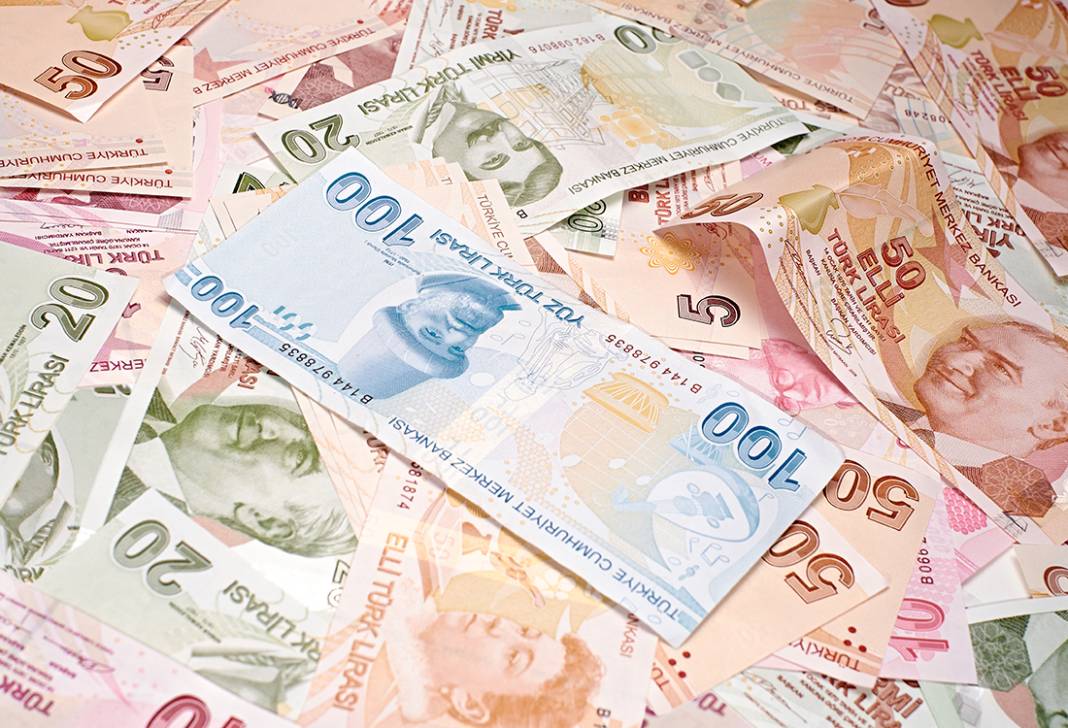 Ünlü ekonomist asgari ücret için Erdoğan'ın masasındaki rakamı açıkladı: Son kez büyük zam yapılacak! 2